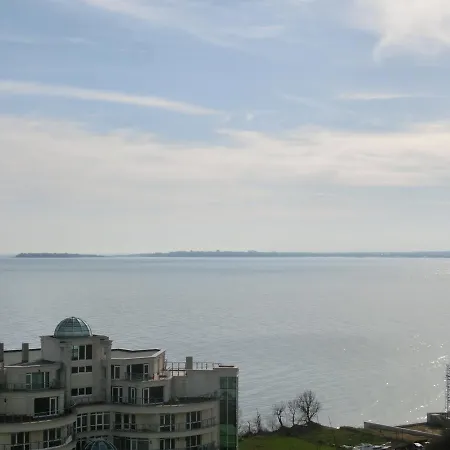 Апартаменти 2 Bedroom Imperial With Panoramic Sea Views, Светий Влас