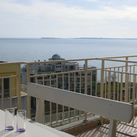 Апартаменти 2 Bedroom Imperial With Panoramic Sea Views, *