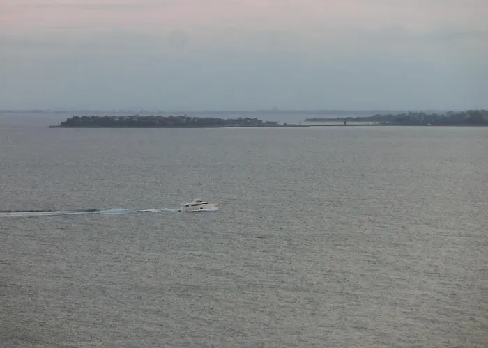 公寓 2 Bedroom Imperial With Panoramic Sea Views, 圣弗拉斯